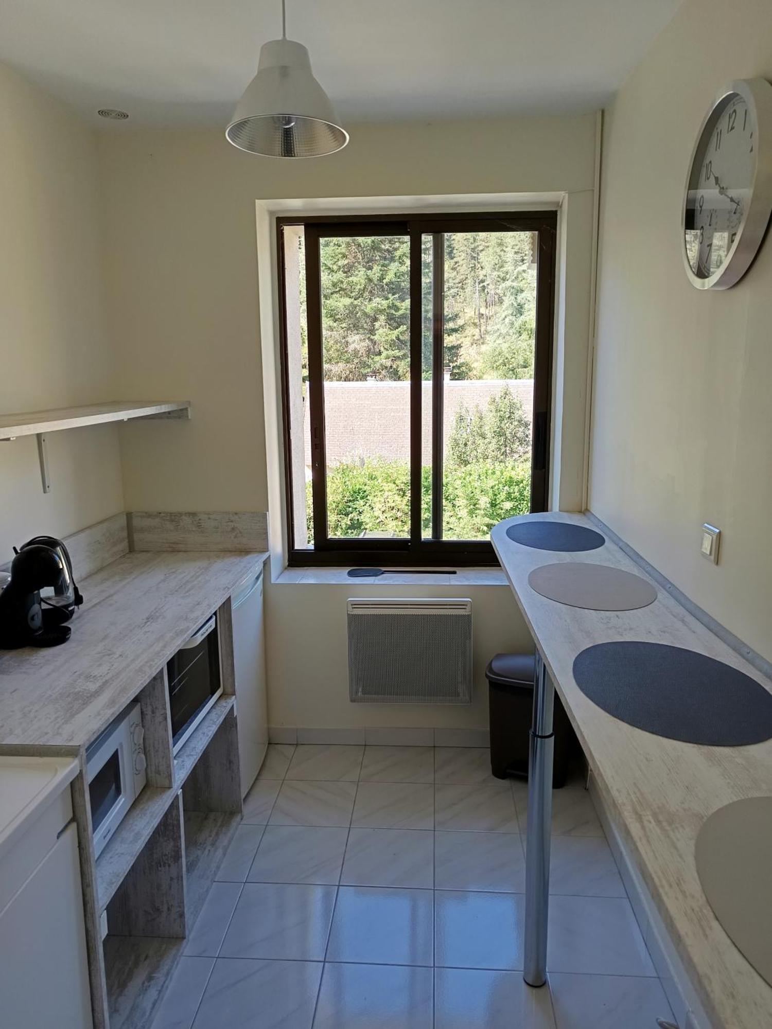 Route 999 Hotel Alzon Luaran gambar